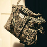 Diaper bag - rivedroite - Darcy Zebra