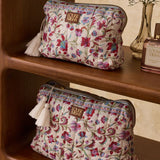 Toiletry bags - Cream Retro Garden