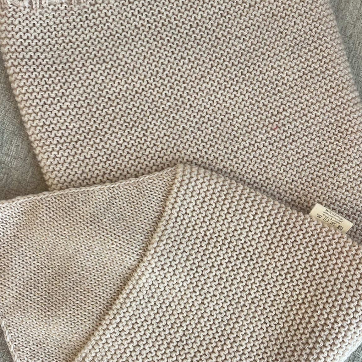 Cocon bébé (pull) - gris clair | noyer | beige